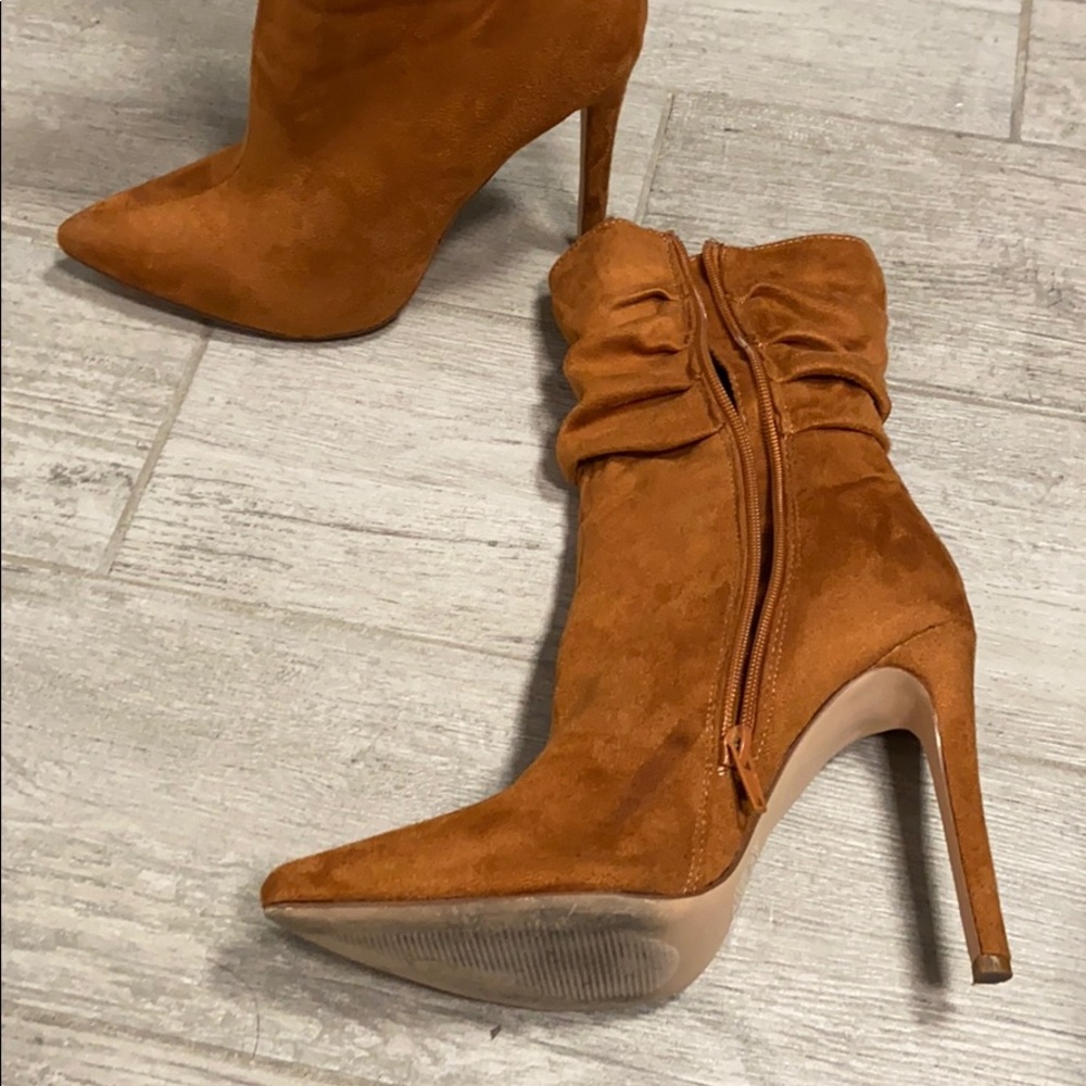 Olivia mid calf boot size 7.5